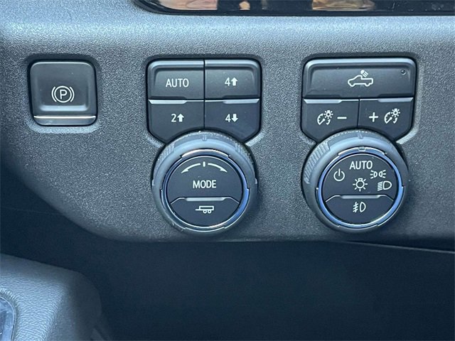 Used 2022 Chevrolet Silverado 1500 RST w/ Z71 Off-Road Package image 16