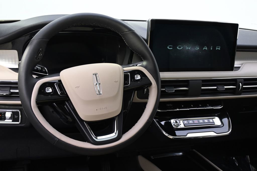 New 2026 Lincoln Corsair Premiere image 12