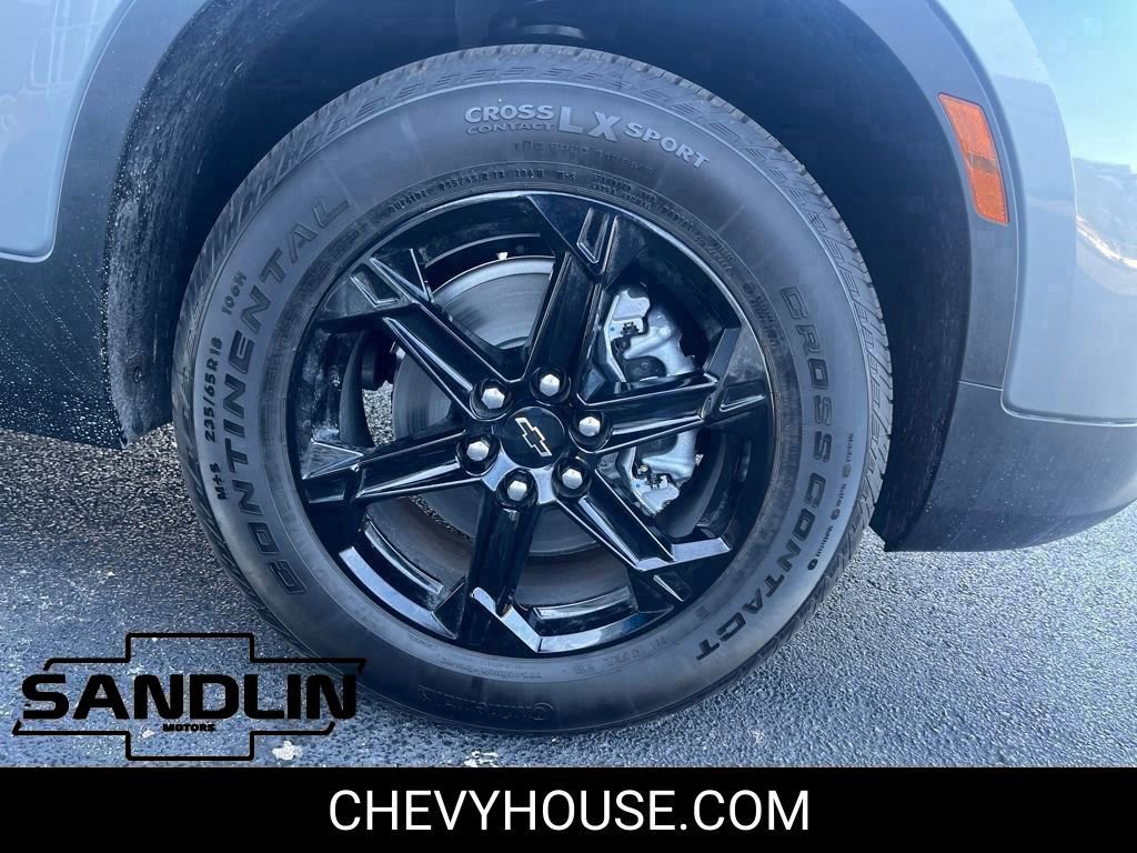 New 2025 Chevrolet Blazer LT w/ Midnight/Sport Edition FWD image 29