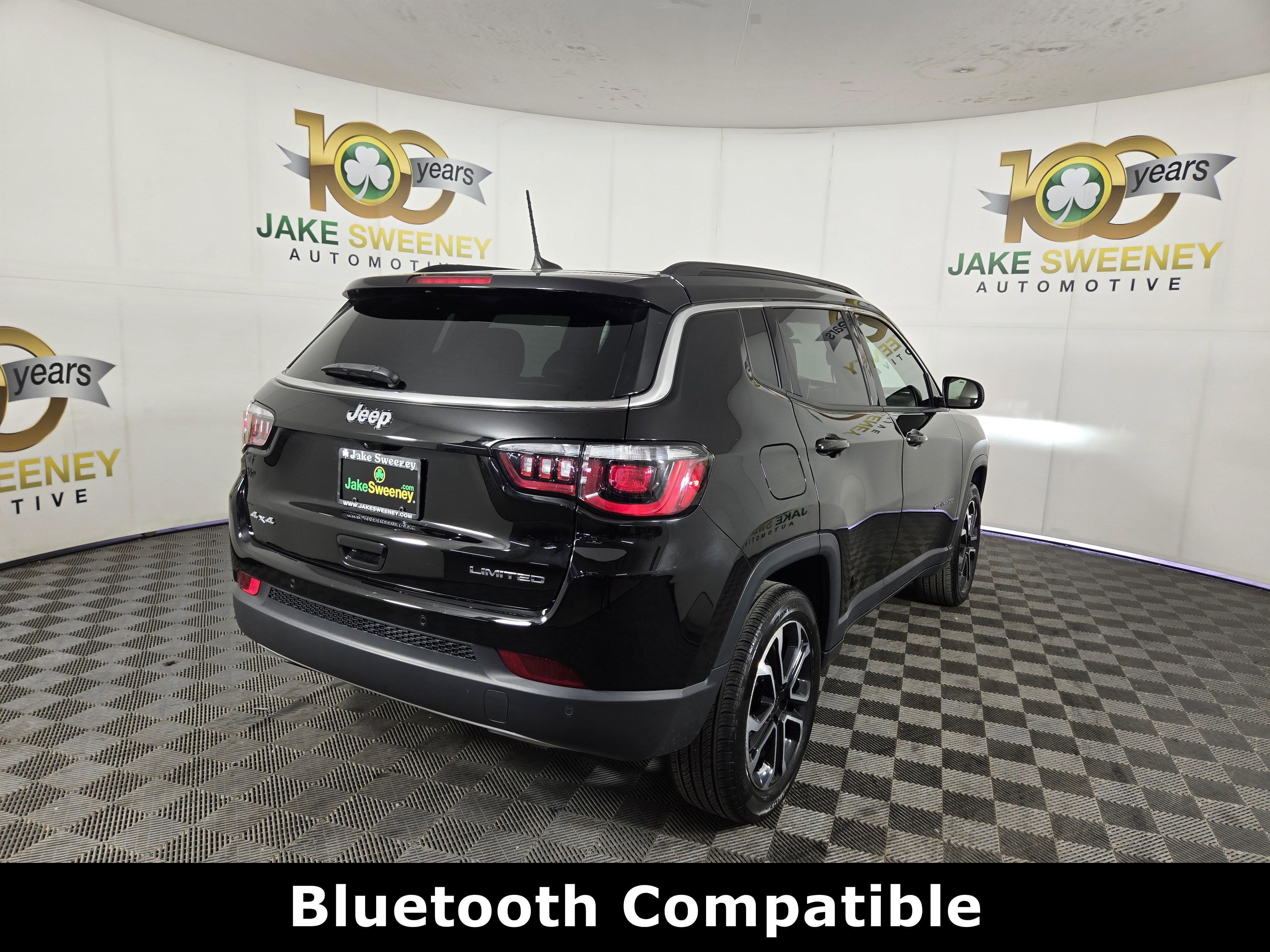 Certified 2023 Jeep Compass Limited AWD/4WD image 10