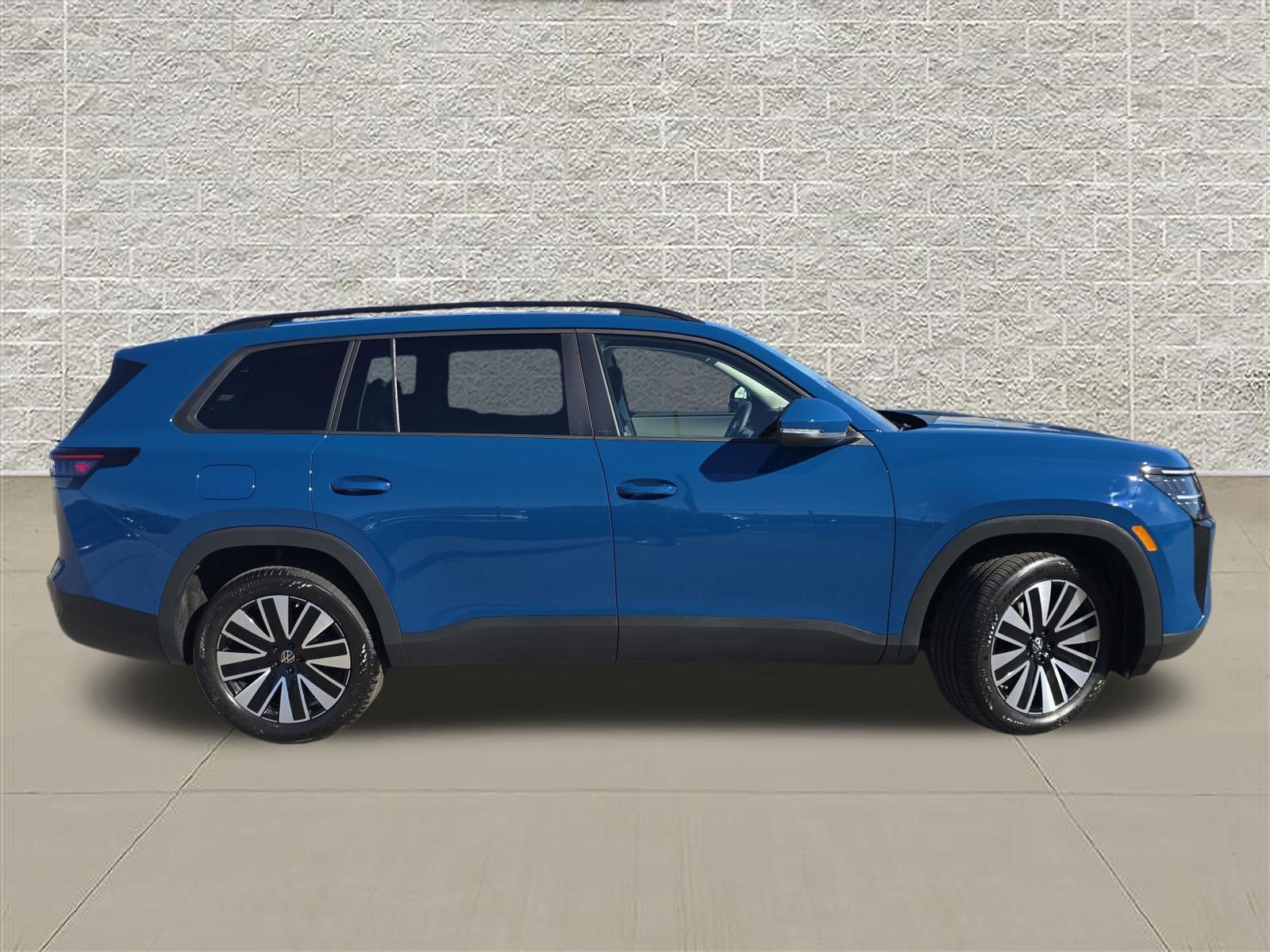 New 2027 Volkswagen Atlas SE AWD/4WD image 8