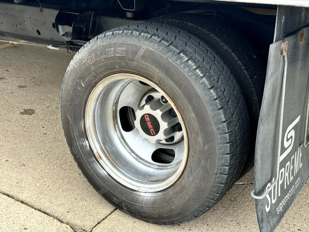 Used 2019 GMC Savana 3500 w/ Power Convenience Package image 24