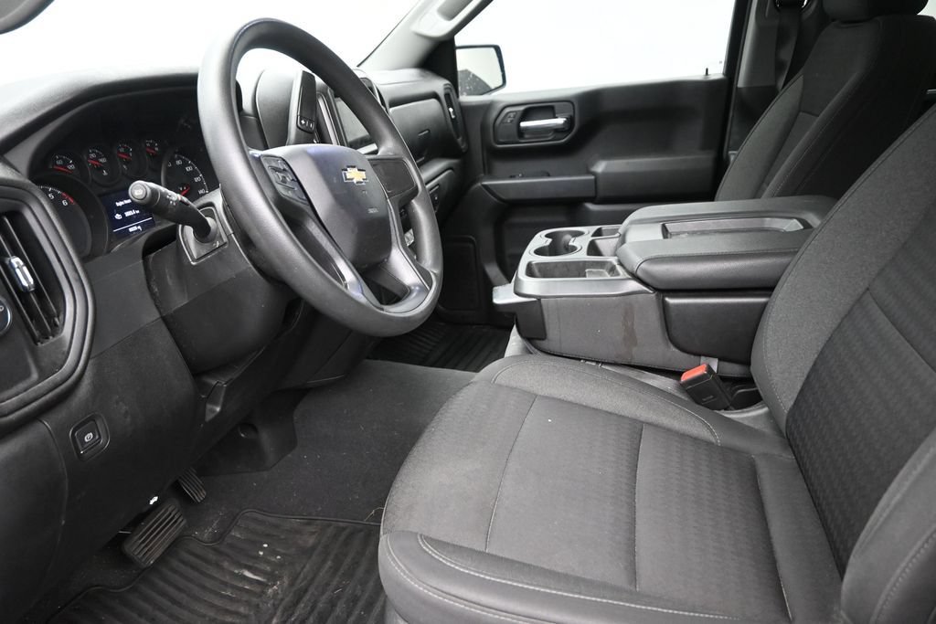 Used 2024 Chevrolet Silverado 1500 Custom RWD image 12