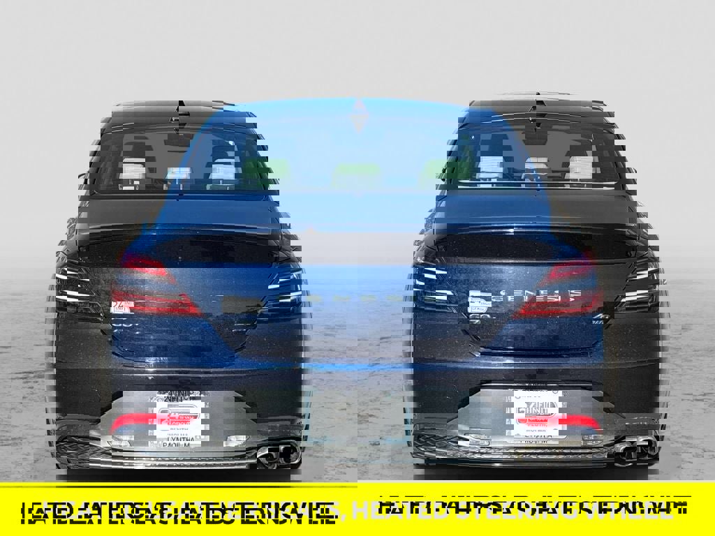 Used 2023 Genesis G70 2.0T image 4