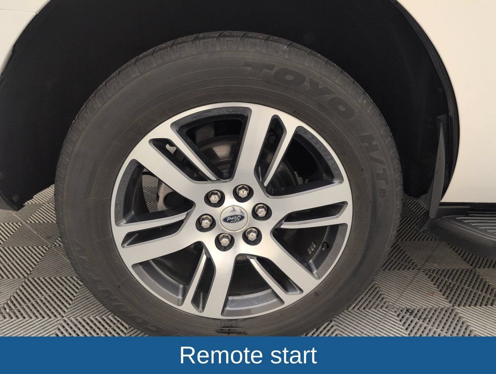 Certified 2024 Ford Expedition Limited RWD image 19