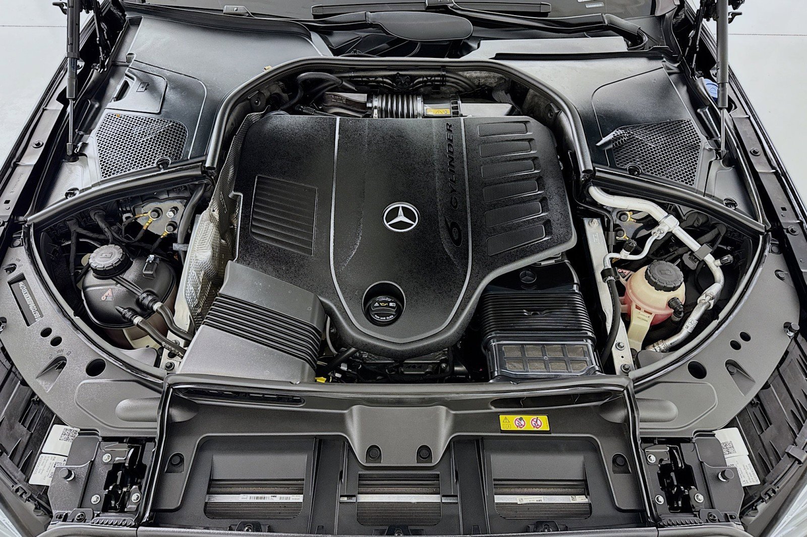 Certified 2023 Mercedes-Benz S 500 4MATIC image 11