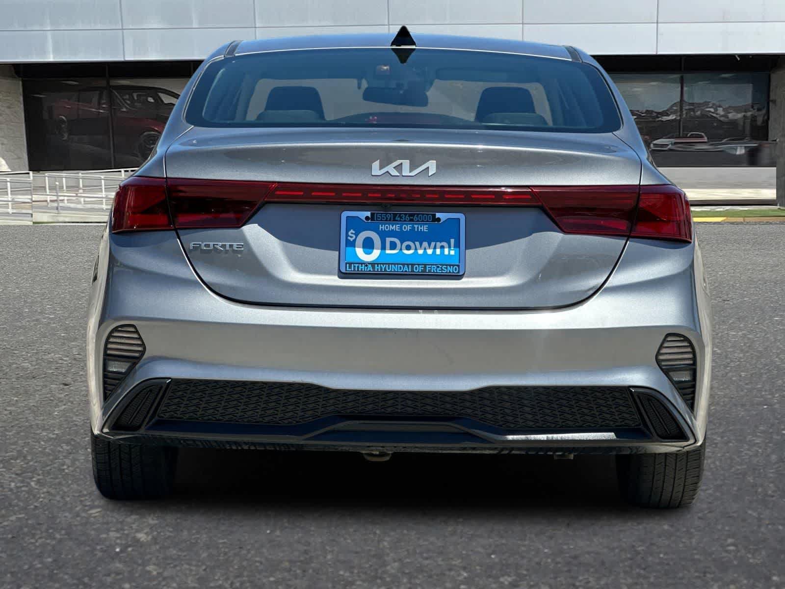 Used 2022 Kia Forte LXS w/ LXS Technology Package FWD image 8