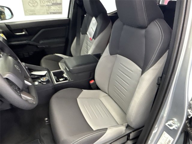 New 2025 Toyota Tacoma TRD Off-Road image 4