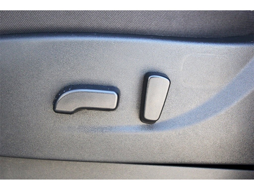 Certified 2024 Nissan Frontier SV w/ SV Convenience Package image 25