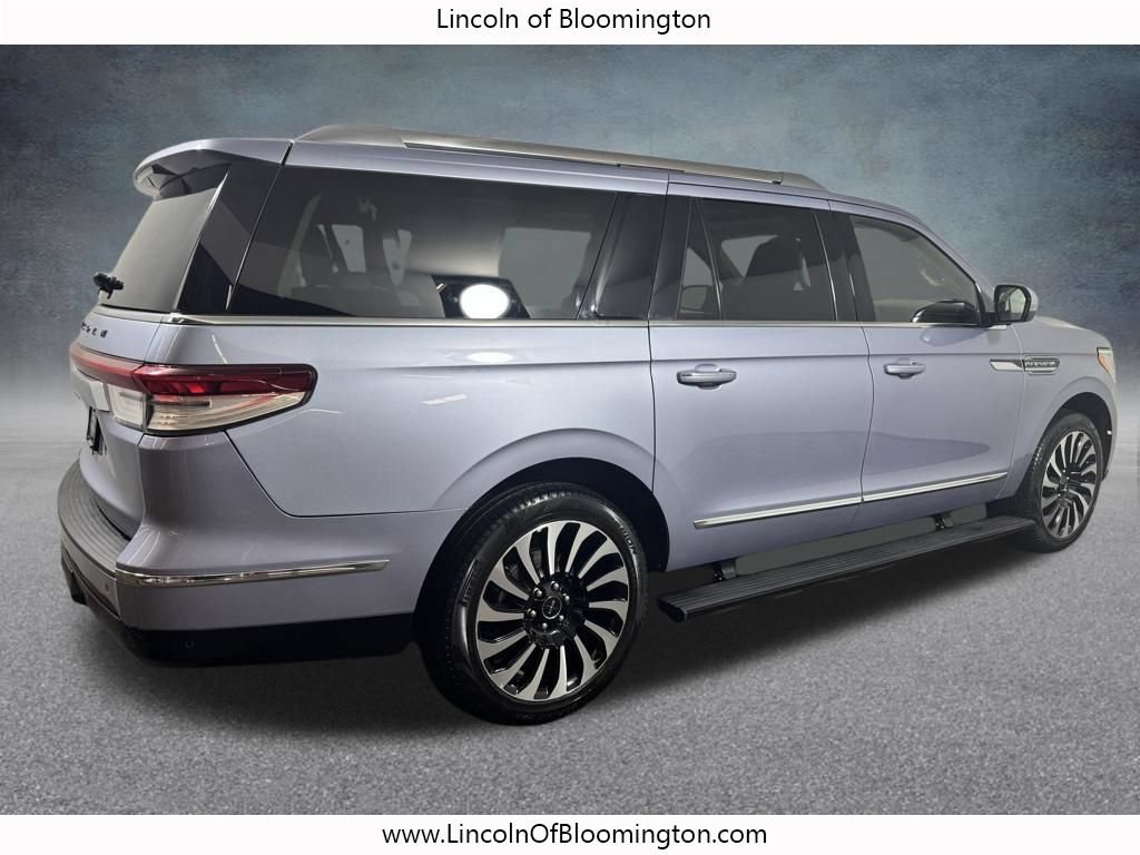 Certified 2022 Lincoln Navigator L Black Label AWD/4WD image 9