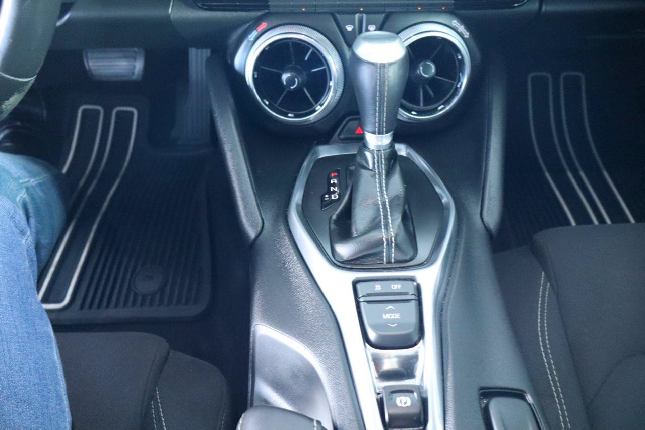 Used 2019 Chevrolet Camaro LT w/ Technology Package RWD image 19