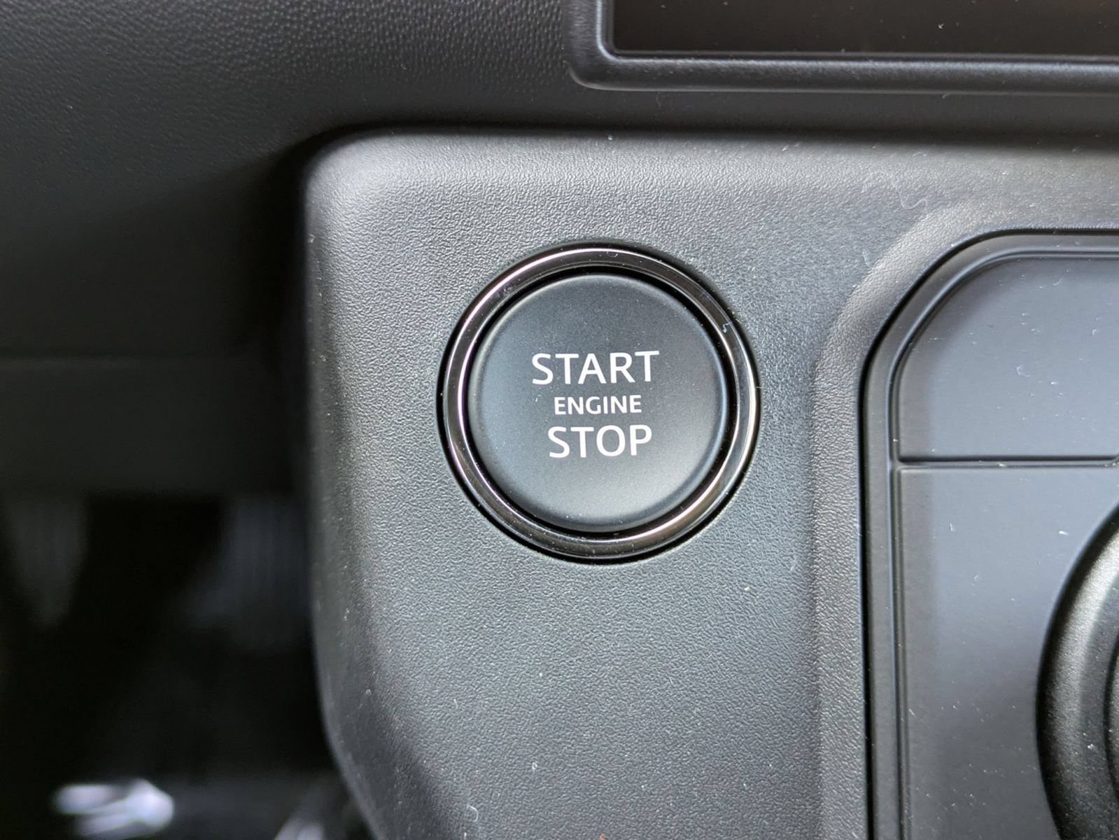 New 2026 Land Rover Defender 110 X-Dynamic SE AWD/4WD image 23