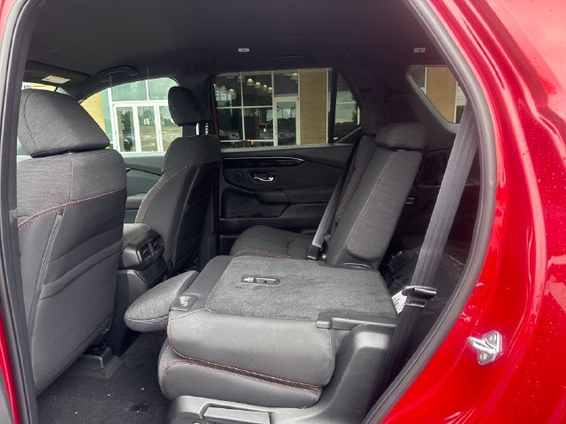 New 2026 Honda Pilot Sport image 21