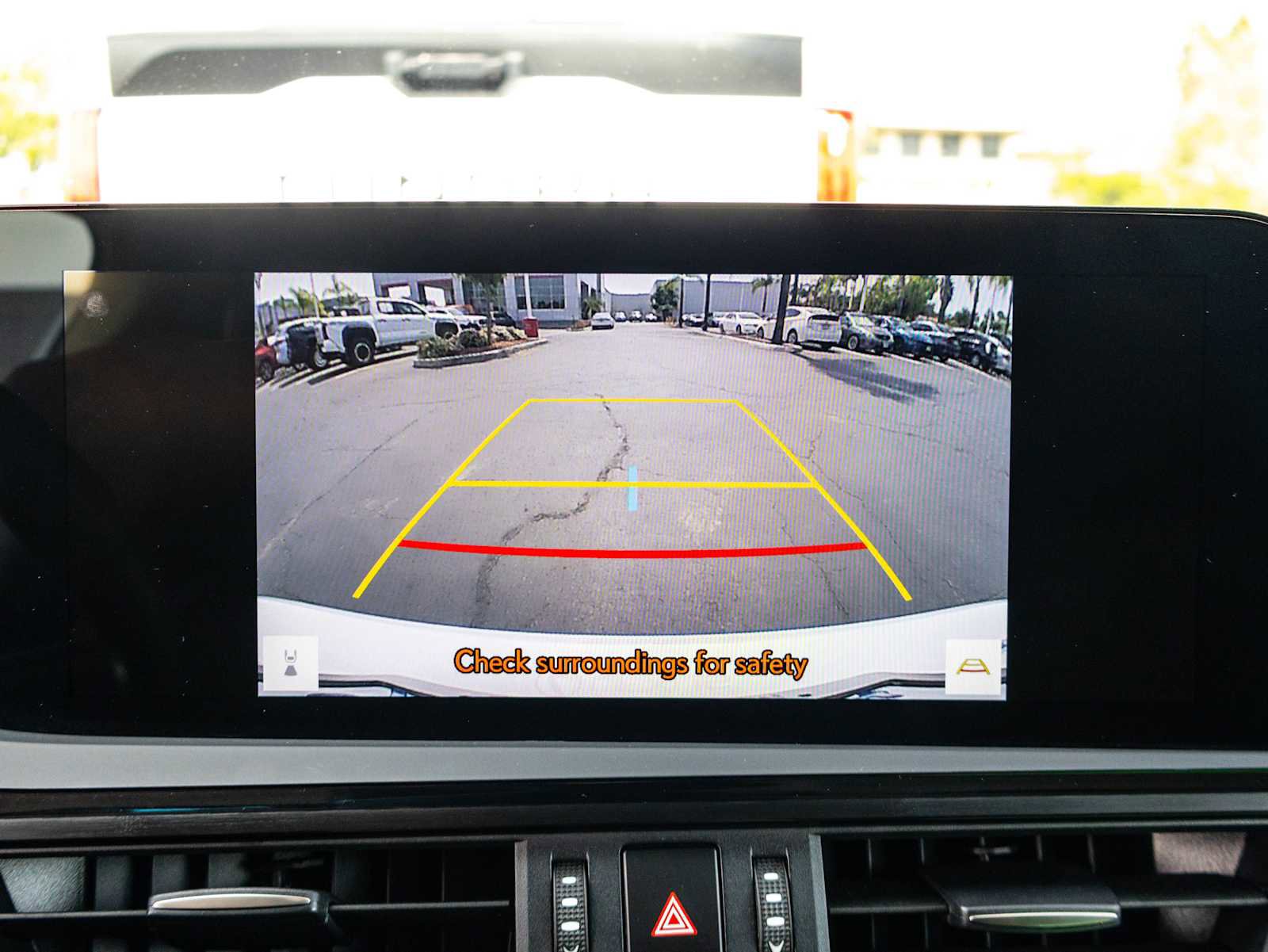 Used 2025 Lexus ES 300h w/ Premium Package image 35