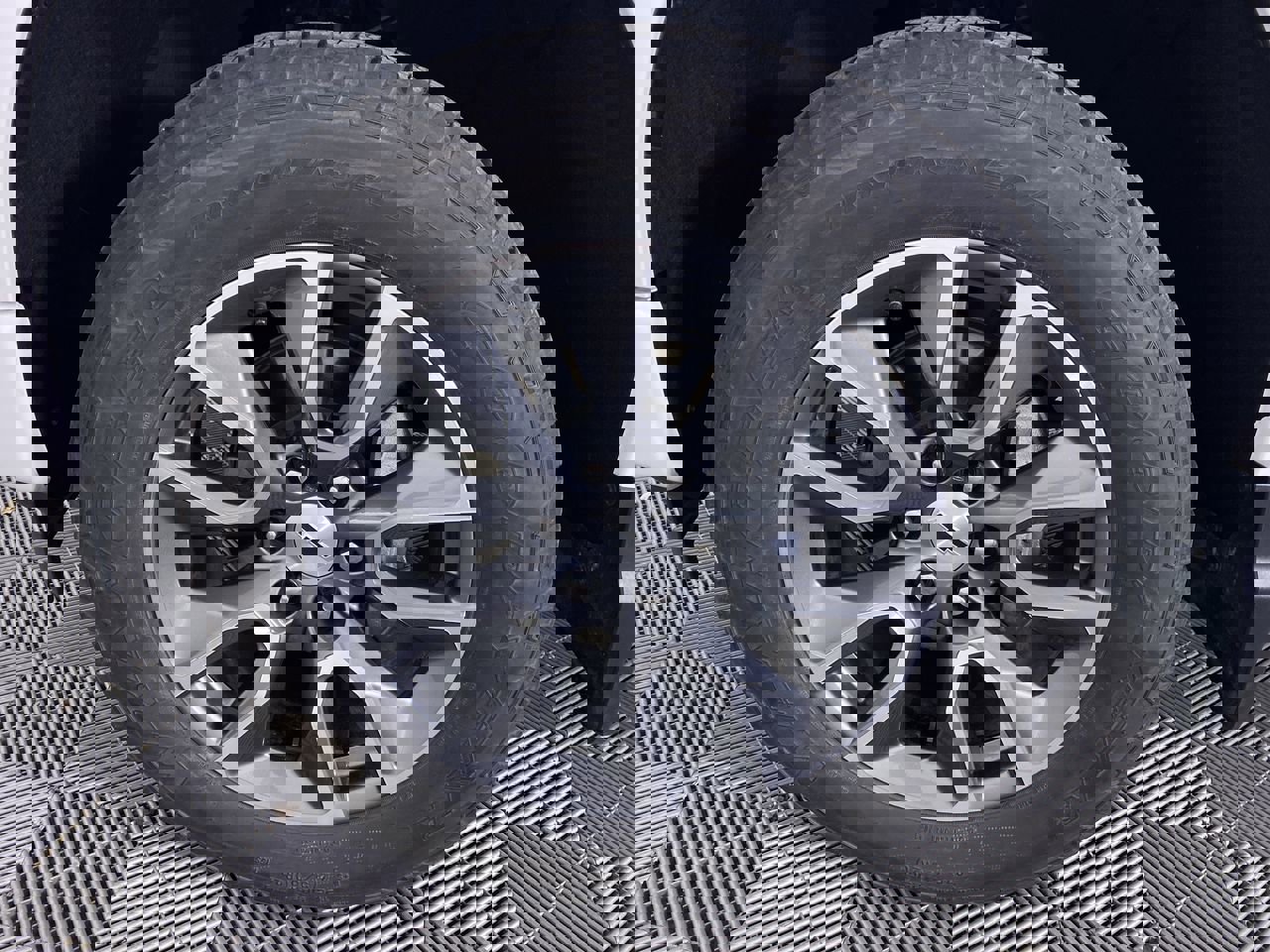 Used 2023 Chevrolet Silverado 1500 RST w/ Z71 Off-Road Package image 28