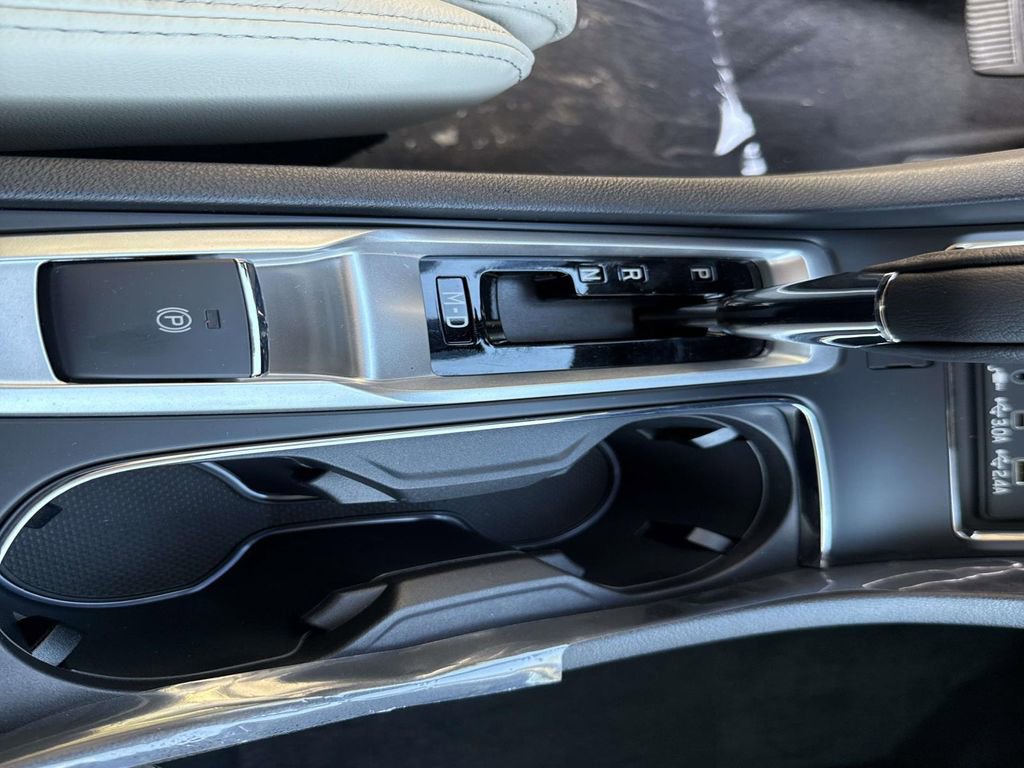 New 2025 Subaru Ascent Limited image 33