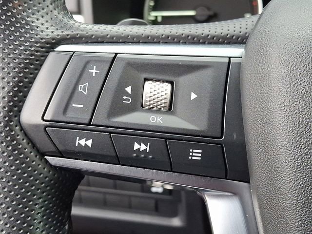 Used 2024 Mitsubishi Outlander SE image 16