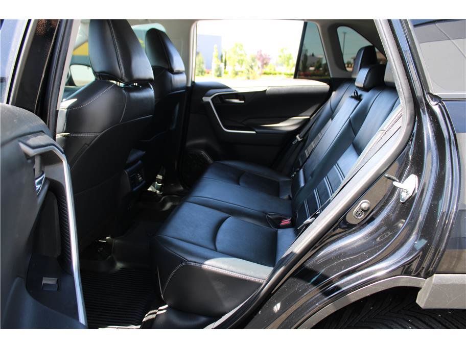Used 2021 Toyota RAV4 XLE Premium AWD/4WD image 12
