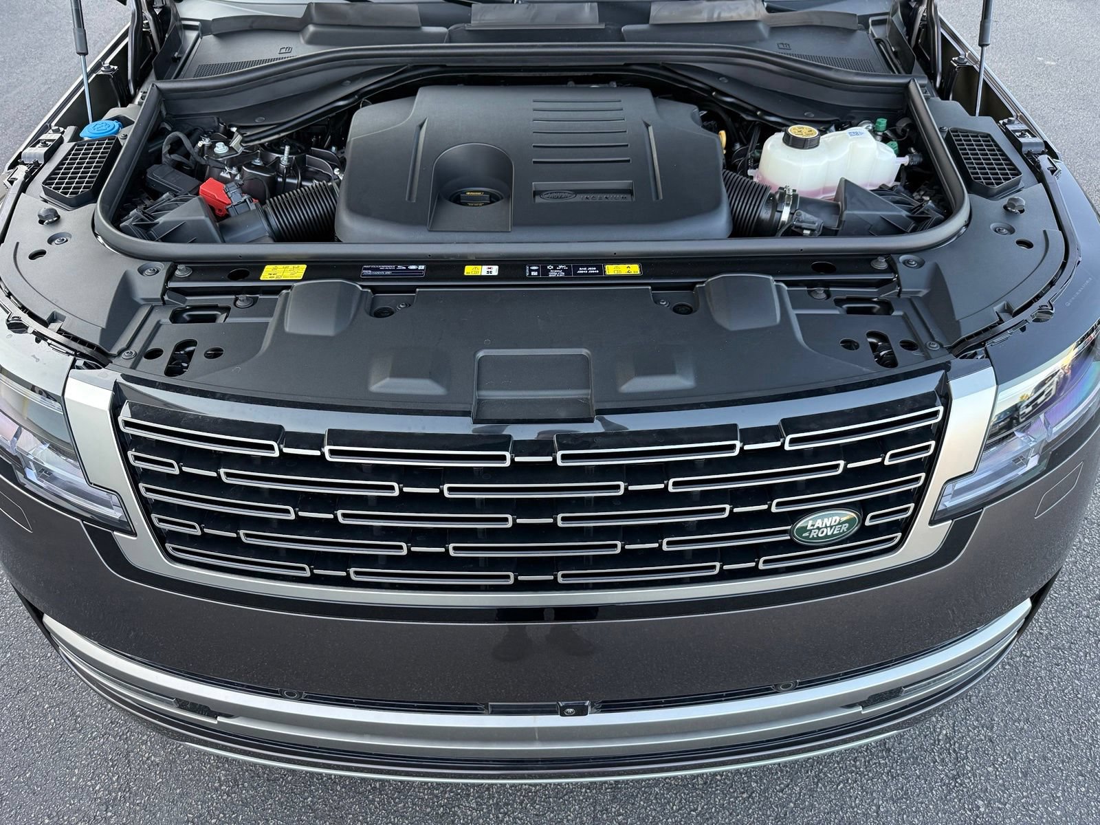 New 2026 Land Rover Range Rover SE AWD/4WD image 45