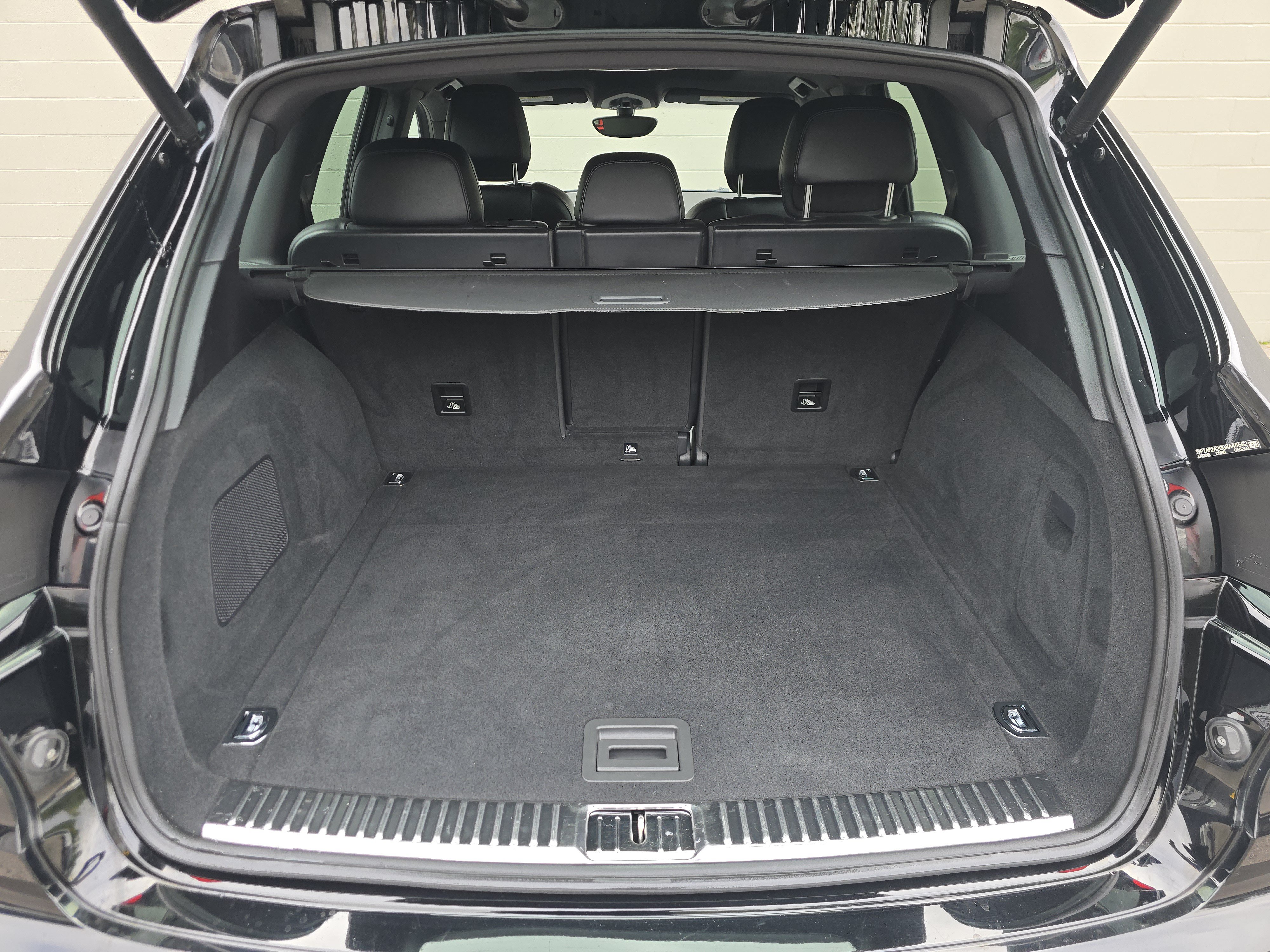 Used 2016 Porsche Cayenne Diesel AWD/4WD image 20