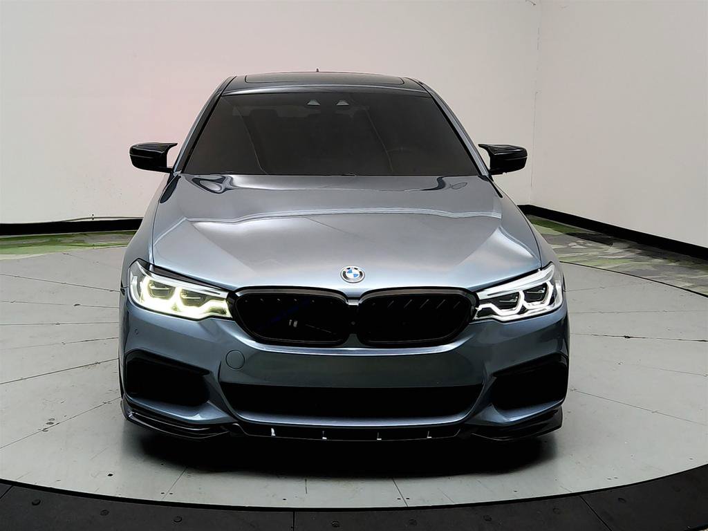 Used 2020 BMW M550i xDrive AWD/4WD image 2