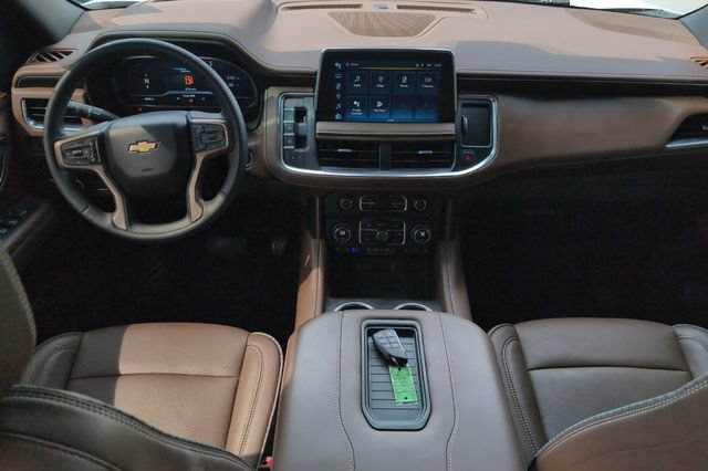 Used 2023 Chevrolet Suburban High Country AWD/4WD image 14