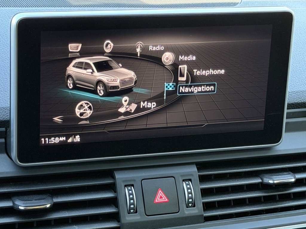 Used 2020 Audi SQ5 Premium Plus image 39