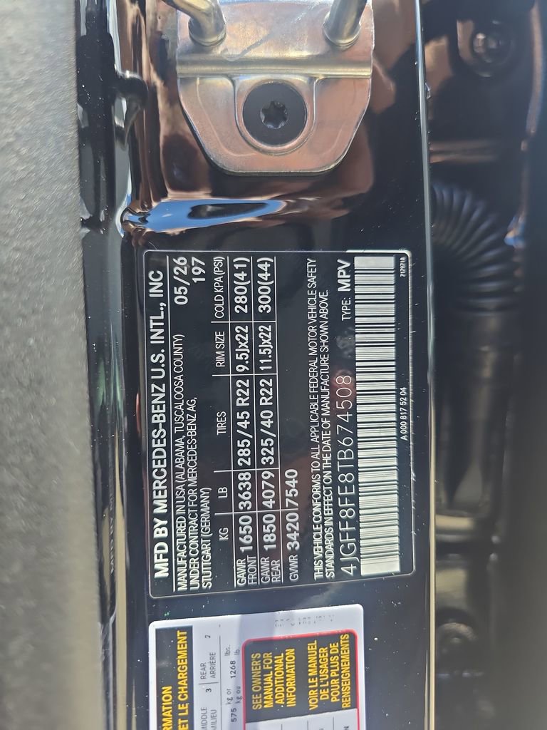 New 2026 Mercedes-Benz GLS 580 4MATIC image 30