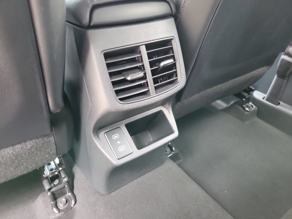 Used 2024 Kia Seltos S FWD image 11