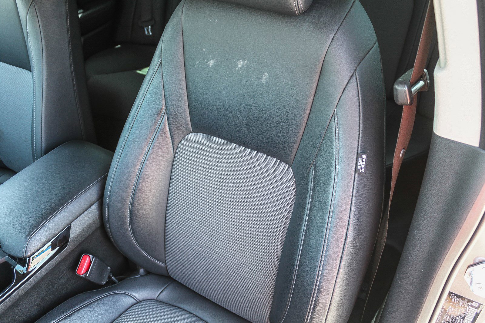 Certified 2020 Honda Clarity Plug-In Hybrid image 26