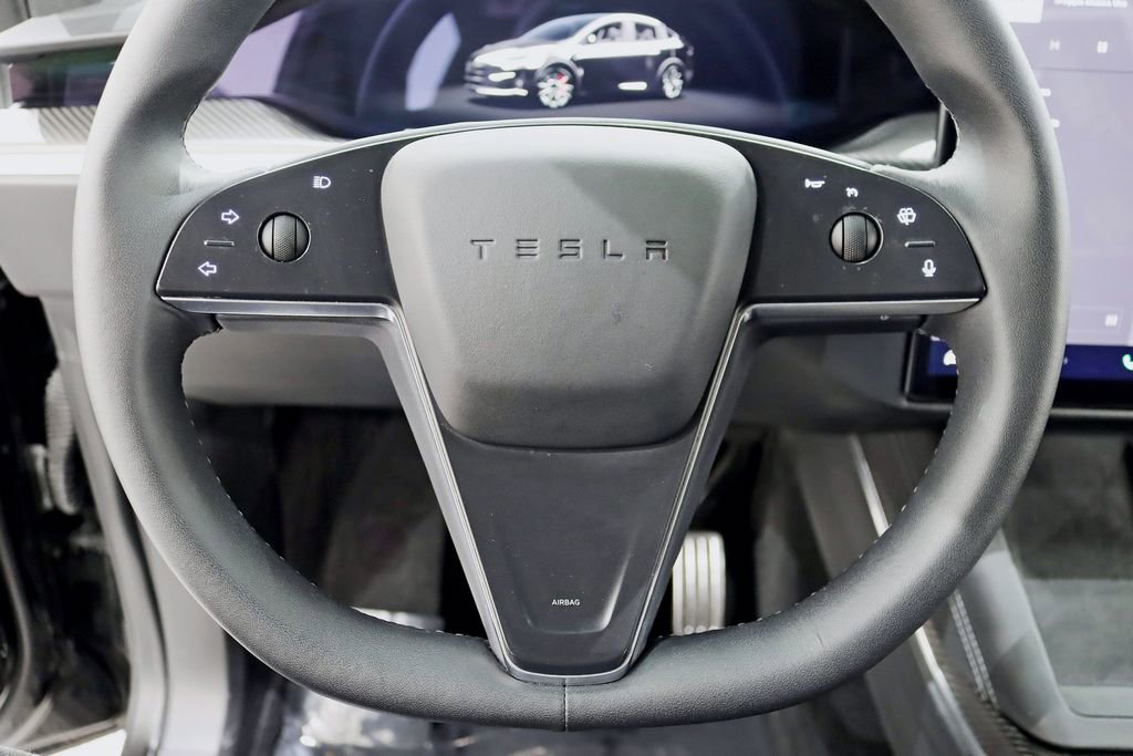 Used 2023 Tesla Model X Plaid image 12