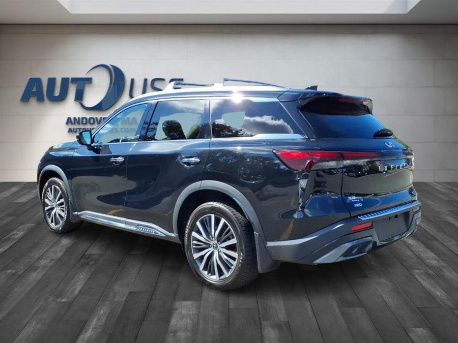Used 2023 INFINITI QX60 Sensory w/ Vision Package AWD/4WD image 5