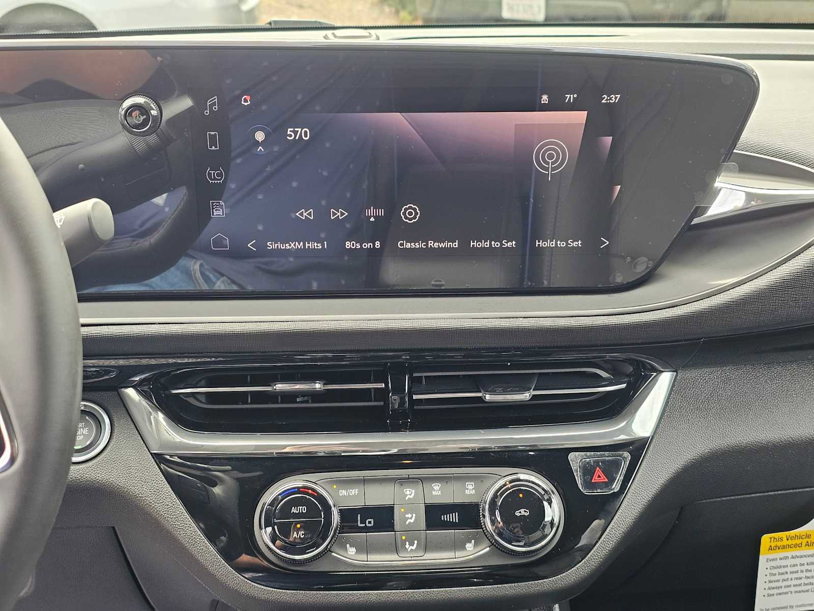 New 2026 Buick Envista Sport Touring w/ Convenience I Package FWD image 25