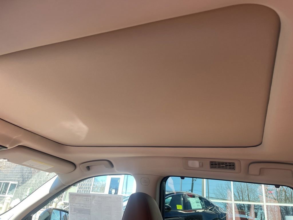 New 2026 Nissan Pathfinder Platinum w/ Cargo Package image 27