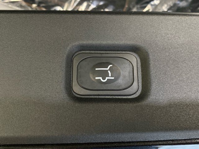 New 2026 Lincoln Navigator L Black Label AWD/4WD image 8