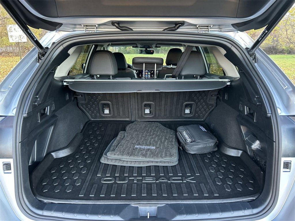 Certified 2023 Subaru Outback Onyx Edition image 26