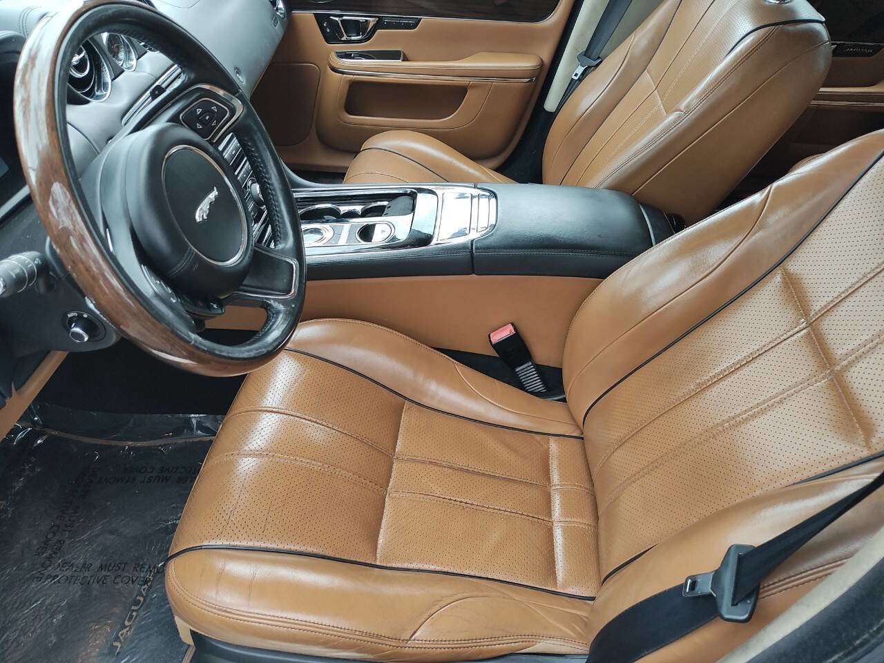 Used 2015 Jaguar XJ L Portfolio image 32