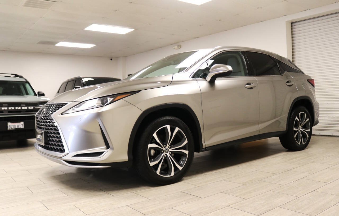 Used 2022 Lexus RX 350 FWD w/ Premium Package image 3