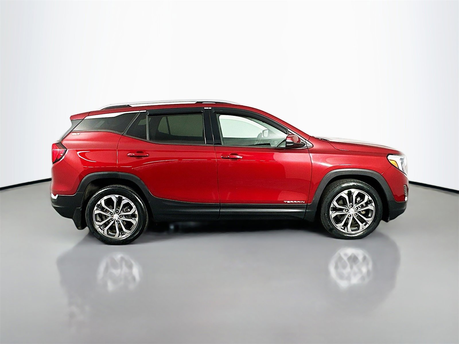 Used 2019 GMC Terrain SLT w/ Preferred Package image 8