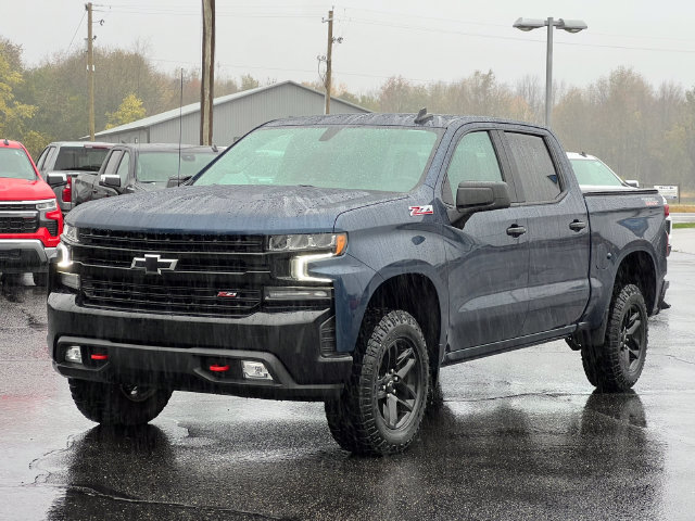 Used 2021 Chevrolet Silverado 1500 LT Trail Boss w/ Bed Protection Package AWD/4WD image 43