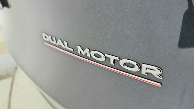Used 2025 Tesla Model Y Performance AWD/4WD image 17