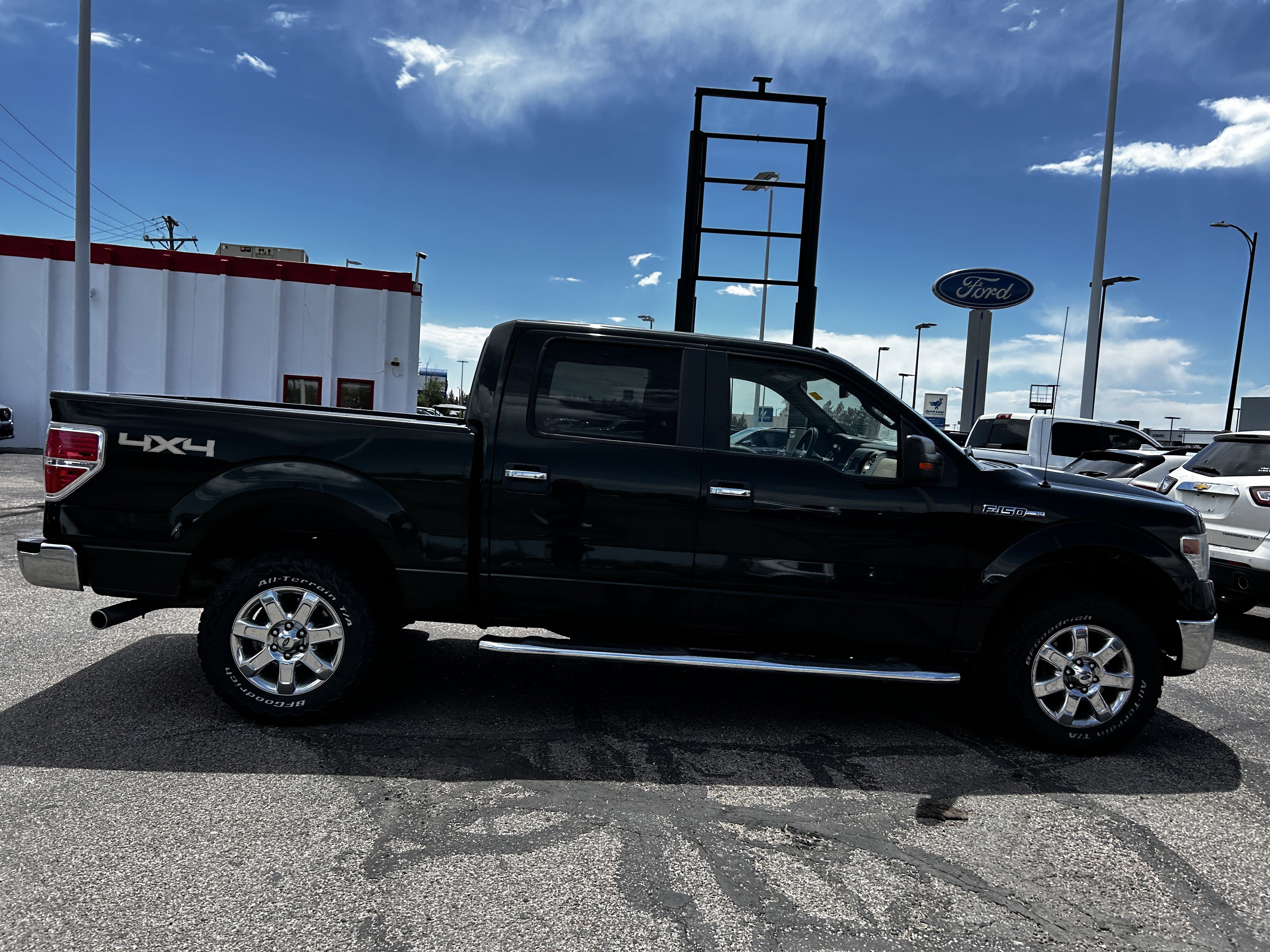 Used 2014 Ford F150 XLT w/ Equipment Group 302A Luxury AWD/4WD image 6