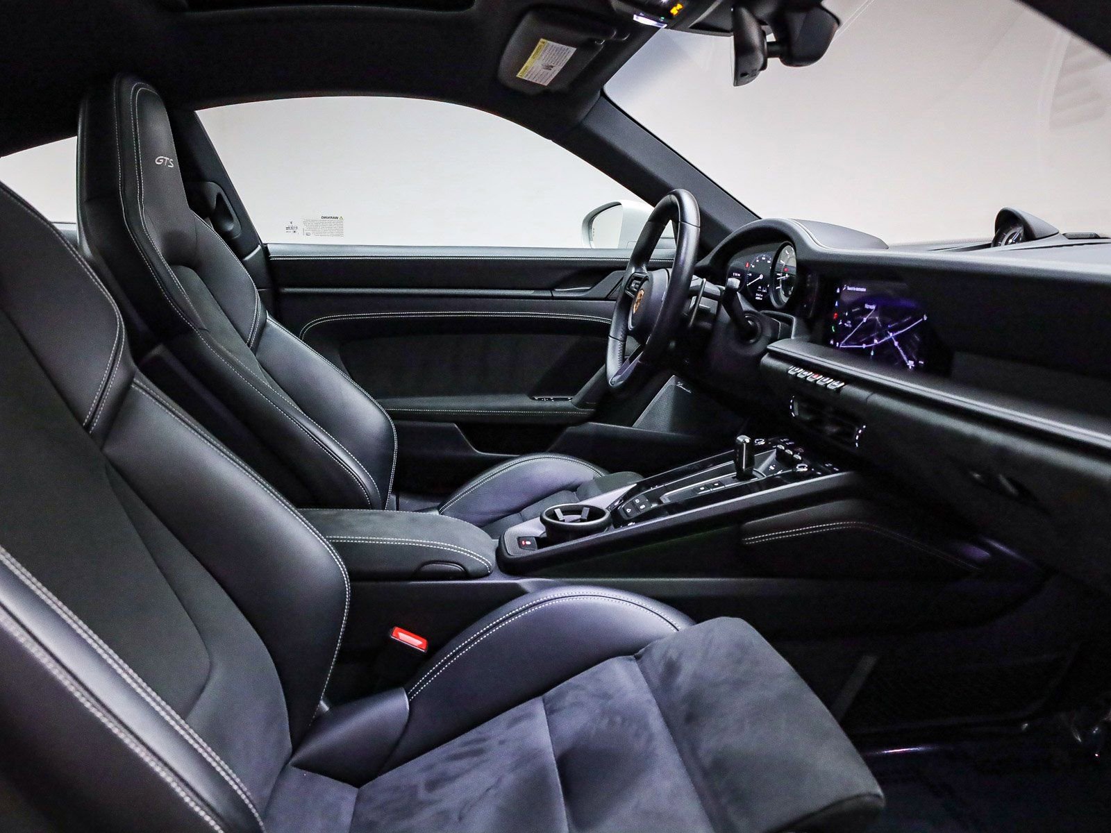 Used 2024 Porsche 911 Carrera GTS image 17