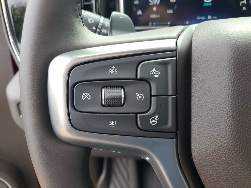 Used 2026 Chevrolet Silverado 1500 LTZ AWD/4WD image 11