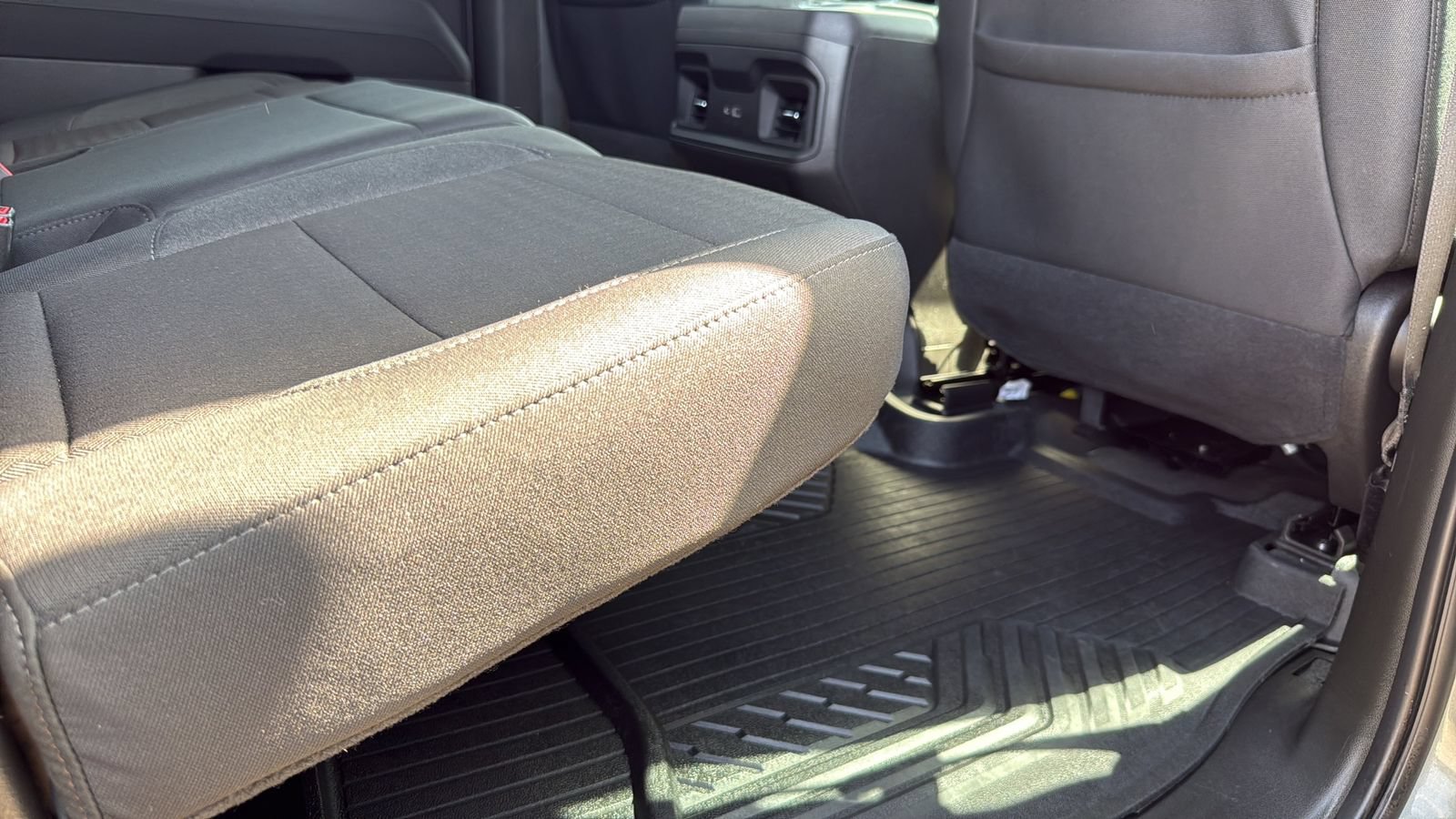 Used 2026 Chevrolet Silverado 1500 LT Trail Boss w/ Convenience Package II AWD/4WD image 27
