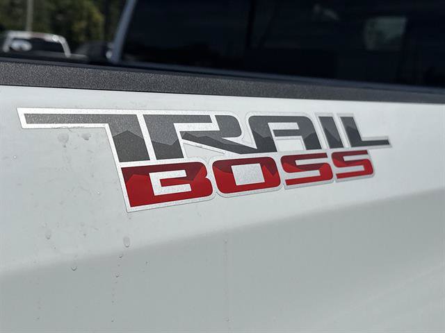 New 2026 Chevrolet Silverado 1500 LT Trail Boss w/ LT Trail Boss Premium Package AWD/4WD image 16