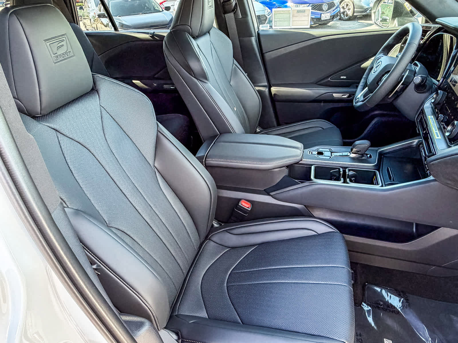 New 2026 Lexus TX 500h AWD image 17