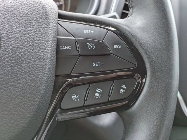 Certified 2023 Jeep Cherokee Altitude Lux AWD/4WD image 21