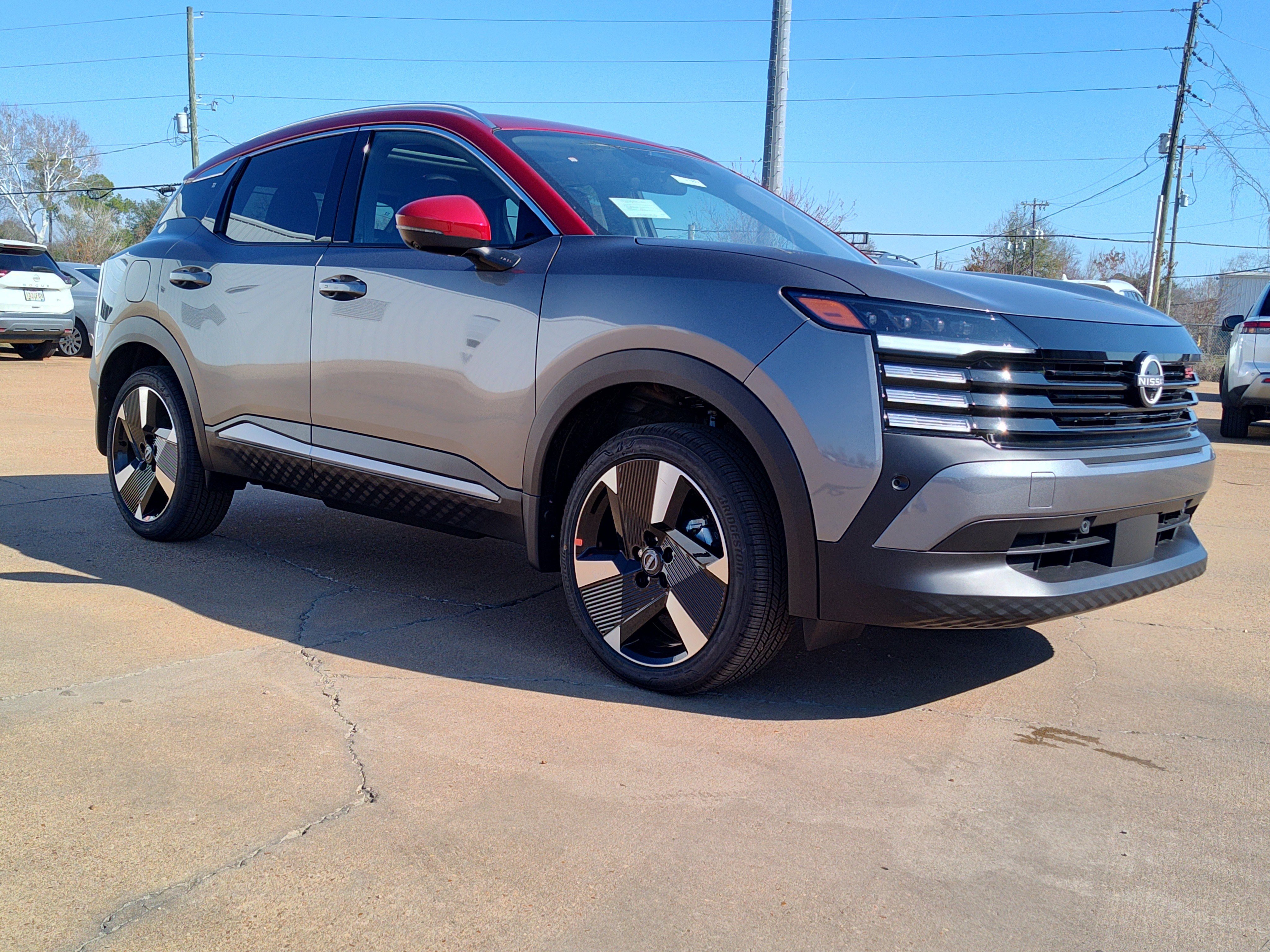 New 2026 Nissan Kicks SR w/ SR Premium Package image 6