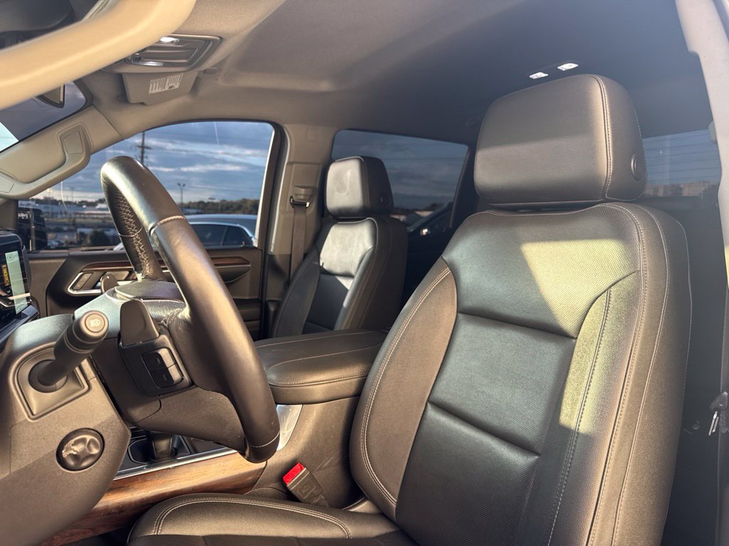 Used 2023 GMC Sierra 1500 SLT w/ SLT Convenience Package AWD/4WD image 14